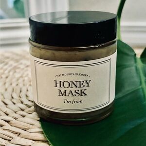 COPY - Jiro Honey Mask